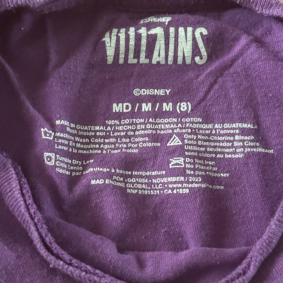 Disney Villains graphic short sleeve cropped tee in size M - Picture 4 of 4